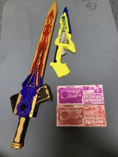 仮面ライダー 剣と武器セット コレクションカード付きジャンク品
