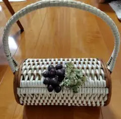 アンティーク◆籐バスケット かごバッグ◆イギリス 2025年最新】イギリスアンティークカゴの人気アイテム - メルカリ