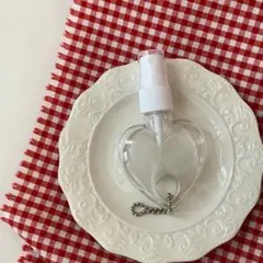 휴대용 스트랩이 달린 하트 모양의 스프레이 병, DIY 귀여운 향수 리필 투명 용기 50ml