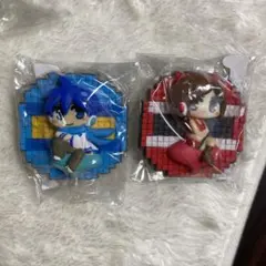 ハッピーくじ初音ミクスタンド付きレリーフフィギュア2種セット内袋未開封