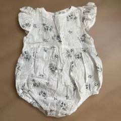 綿100% 花柄ロンパース フリル袖