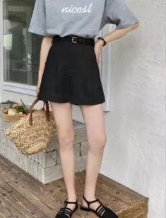 【タグ付き未使用】ベルト付きロールアップタックショートパンツのサムネイル