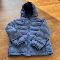 ユニクロ　　ジャンパー　120センチ　青