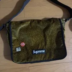 こんちわ様 専用 Supreme ショルダーバッグ レオパード柄 - メルカリ