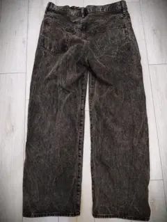 Item thumbnail for item 37850bc2-22db-4c77-9eaf-9417e8e88b8b