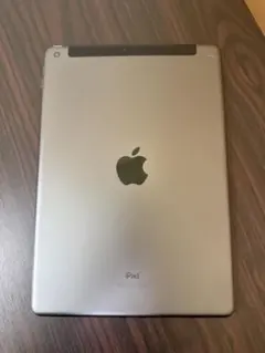 iPad 第8世代　セルラーモデル 32GB