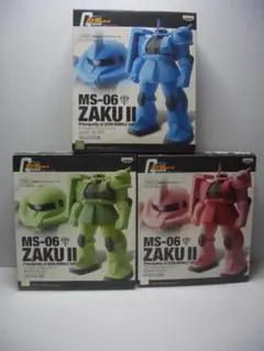 機動戦士ガンダム　MS-06ZAKUⅡ　1/72　組立式ソフビ　3体セット 機動戦士ガンダム MS-06ZAKUⅡ 1/72 組立式ソフビ 3体セット - メルカリ