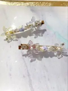 お花とパールのヘアクリップ2個セット