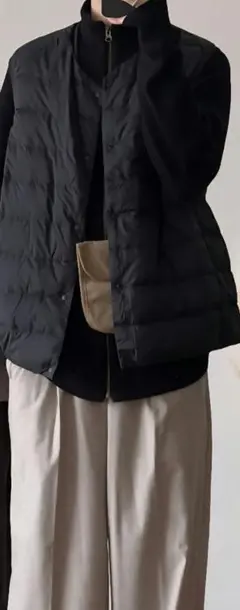 【美品】無印良品　軽量ダウンノーカラーベスト　ブラック　Lサイズ