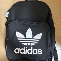 adidas ブラック リュック