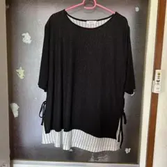 ブラック ストライプ裾 半袖チュニック