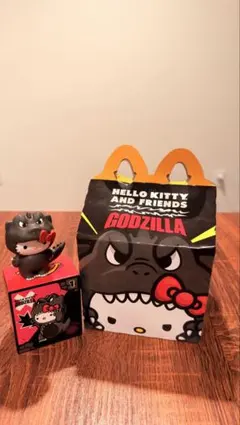 アメリカ限定マクドナルドゴジラ ハローキティー バツ丸 サンリオ