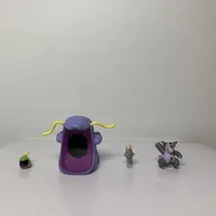 立体ポケモン図鑑 ゴクリン マルノーム バネブー ブービック