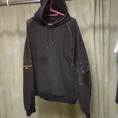 ダークグレー フード付きパーカー
