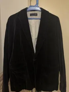 黒のベルベットテーラードジャケット