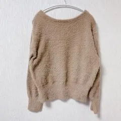 GU/フワフワベージュオフショルダーセーター/長袖/レディース/ニット/ブラウン