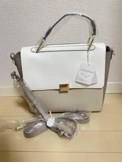 ホワイト/ベージュ ハンドバッグ