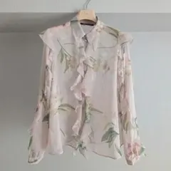 ZARA シアー　ボタニカル　ピンク　ブラウスのサムネイル