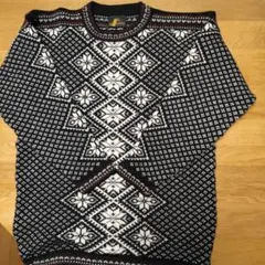 【値下げしました】LEVANDI社　ノルディック柄セーター