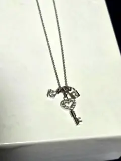 Brilliant Arrow シルバー925 鍵とハートのネックレス