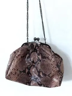 【美品】LAURA DI MAGGIO　大容量がま口　ショルダーバッグ　パイソン