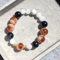天然石 デザインブレスレット 三毛猫