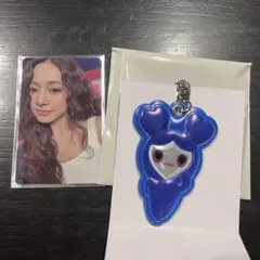 TWICE THIS IS FOR 特典トレカ リフレクターキーホルダー ツウィ