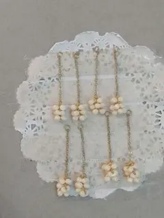 ハンドメイドチャーム　ファルファーレとチェーンのチャーム8個