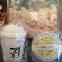 ダイエッターセット　SEVEN CAFE ぬいぐるみカップとサラダセット　くじ