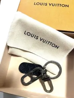 Item thumbnail for item 4bff9e13-a15d-4c09-a440-b10b1d2153e0