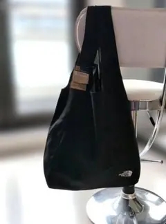 新品 タグ付 THE NORTH FACE ブラック トートバッグ 大容量 肩掛