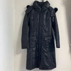 送料込「コムサイズム　ラビットファーフード付きコート 」