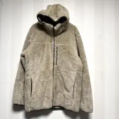 ユニクロ　防風ファーリーフリースフルジップパーカ