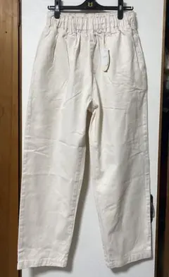 新品タグ付き イージーパンツ