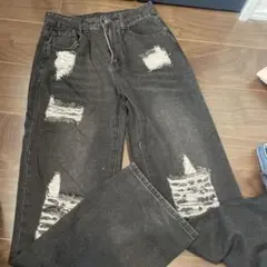 ブラック ダメージ加工 ストレートデニム
