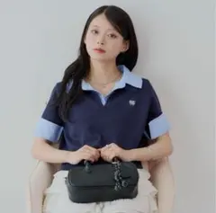 Chico 刺繍入り襟付きポロニット ネイビー