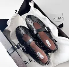 2026年最新】alaiaの人気アイテム - メルカリ