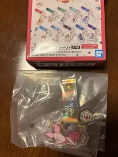 プーさん　一番くじ　J賞アクリルチャーム　ピグレット