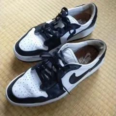 Nike スニーカー ホワイト/ブラック　ジョーダン1low