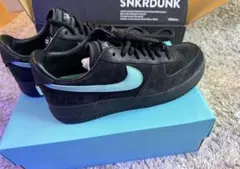 Nike x Tiffany & Co. Air Force 1のサムネイル