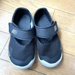 ニューバランス　水陸両用　サマーシューズ　サンダル　ウォーターシューズ　15.5