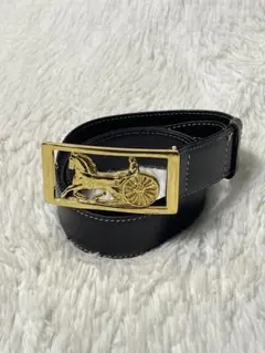 ぴ*子様 CELINE セリーヌ ベルト 馬車金具 レザー w3ホースキャリッジ ぴ*子様 CELINE セリーヌ ベルト 馬車金具 レザー w3ホースキャリッジ