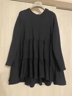 美品 ヨリ ぬくぬくヘムフリルブラウス 長袖 ティアード フリル Fサイズ 美品 ヨリ ぬくぬくヘムフリルブラウス 長袖 ティアード フリル