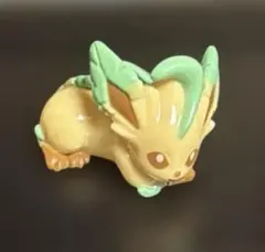 ポケモン びっくら？たまご イーブイフレンズフィギュアコレクション リーフィア