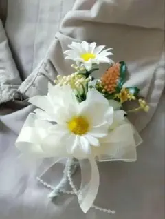 ☆ブーケコサージュ♪シャスターデイジー♪オフホワイト♪実付き♪入学式卒業式結婚式