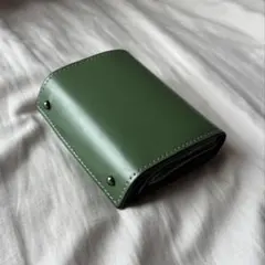 即配送！栃木レザー グリーン 二つ折り財布