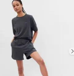 新品未使用　GAP ミニロゴ スウェットショートパンツ　XSサイズ