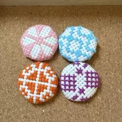 ブローチ ピンバッチ