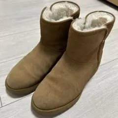 値下げ‼️UGG ブラウン ムートンブーツ　23.5