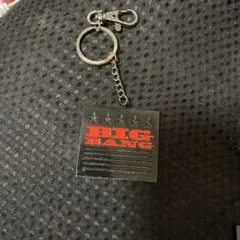 BIGBANGメタルチャーム - メルカリ